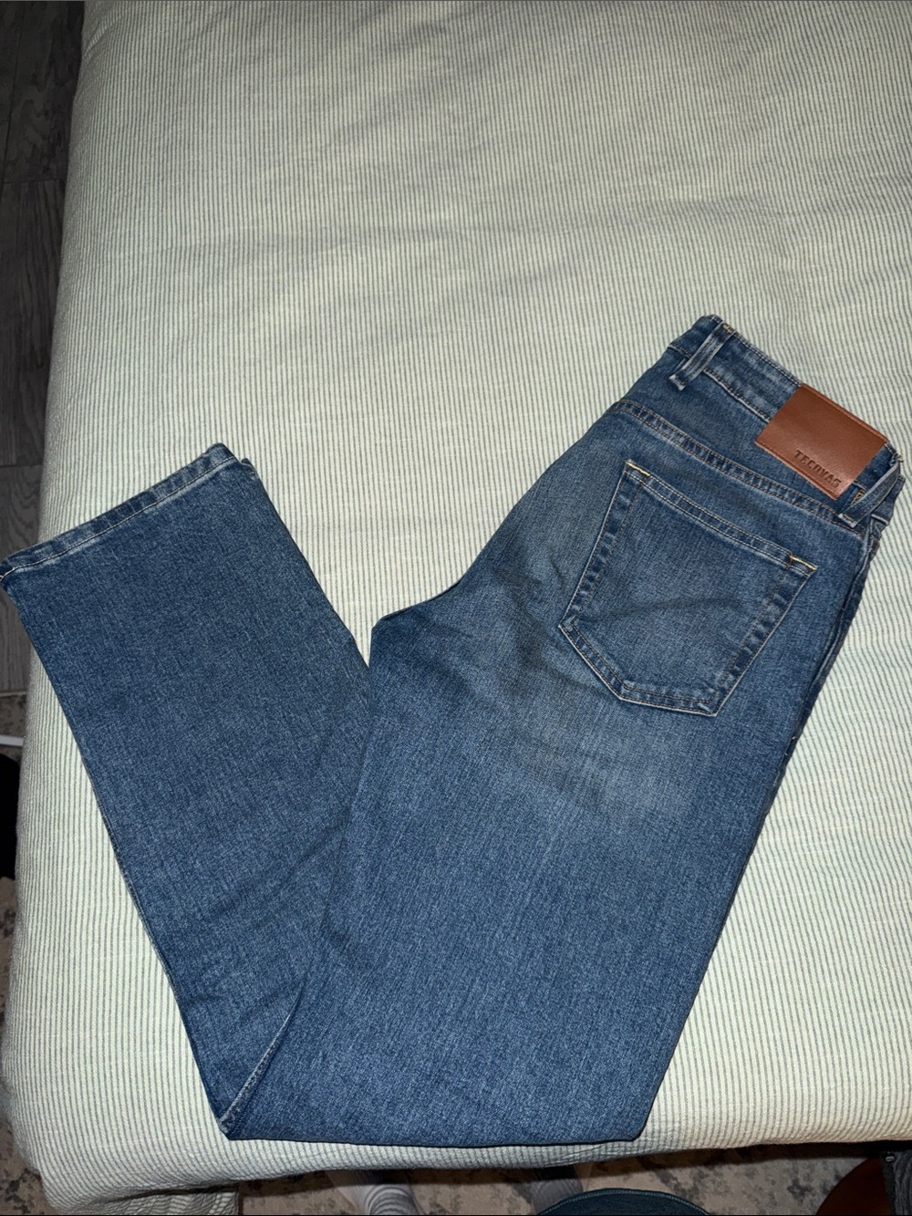 Tecovas Men's Medium Blue Slim Straight Jeans (Stretch Denim)